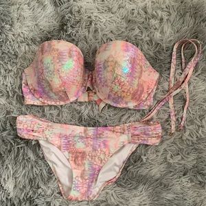 Victoria’s Secret Bikini